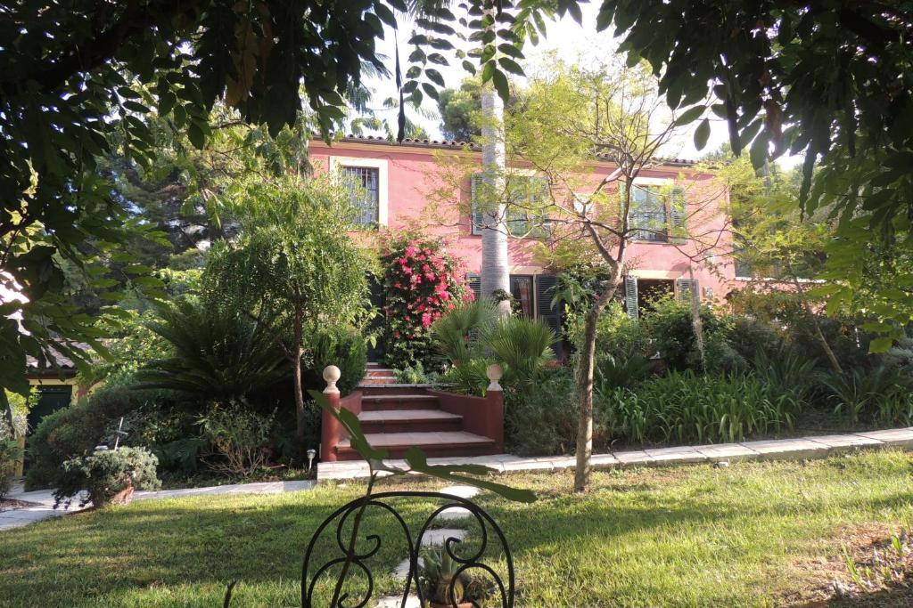 Sous L'Olivier Bed and Breakfast Mentone Esterno foto